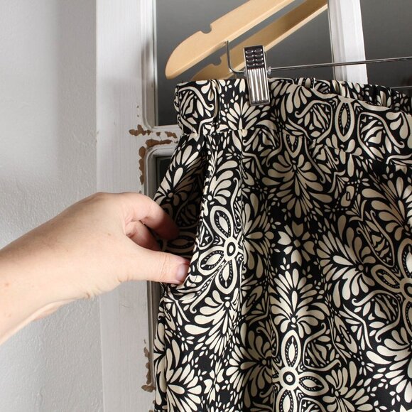 Bloomchic Mid Rise Boho Print Pocket Pants - Size 18-20/2X - NWT - Picture 7 of 10